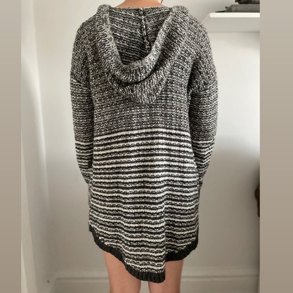 Knitted Cardigan with Hood - Picture 3 of 4